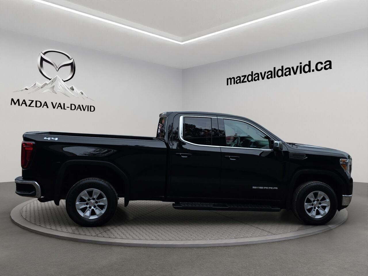 2019 GMC Sierra 1500 SLE cabine double 4RM 147 po, Sièges électriques, Volant chauffant Black Val-David - photo #3