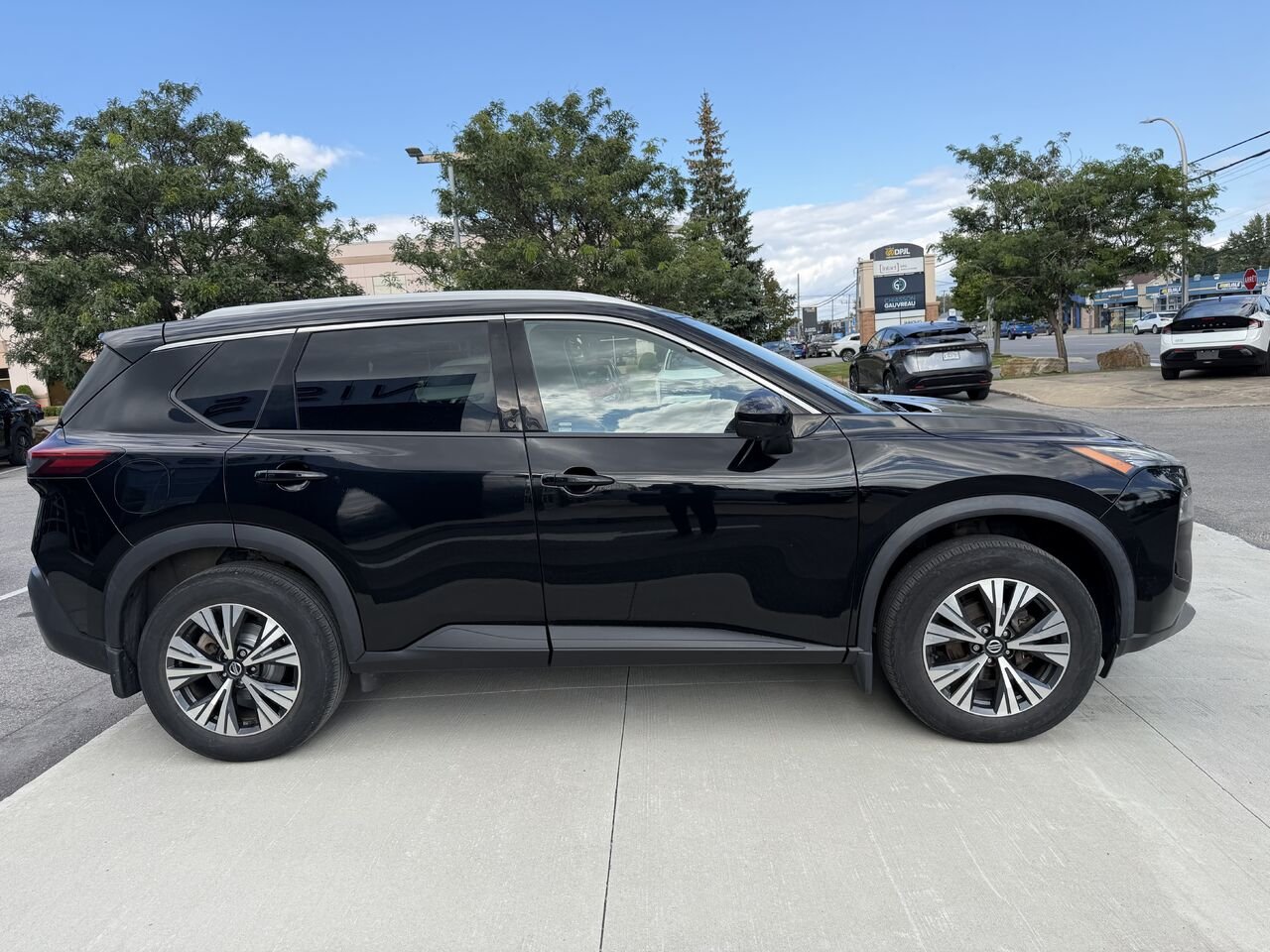 Nissan Rogue SV AWD 2021 Noir Châteauguay - photo #3