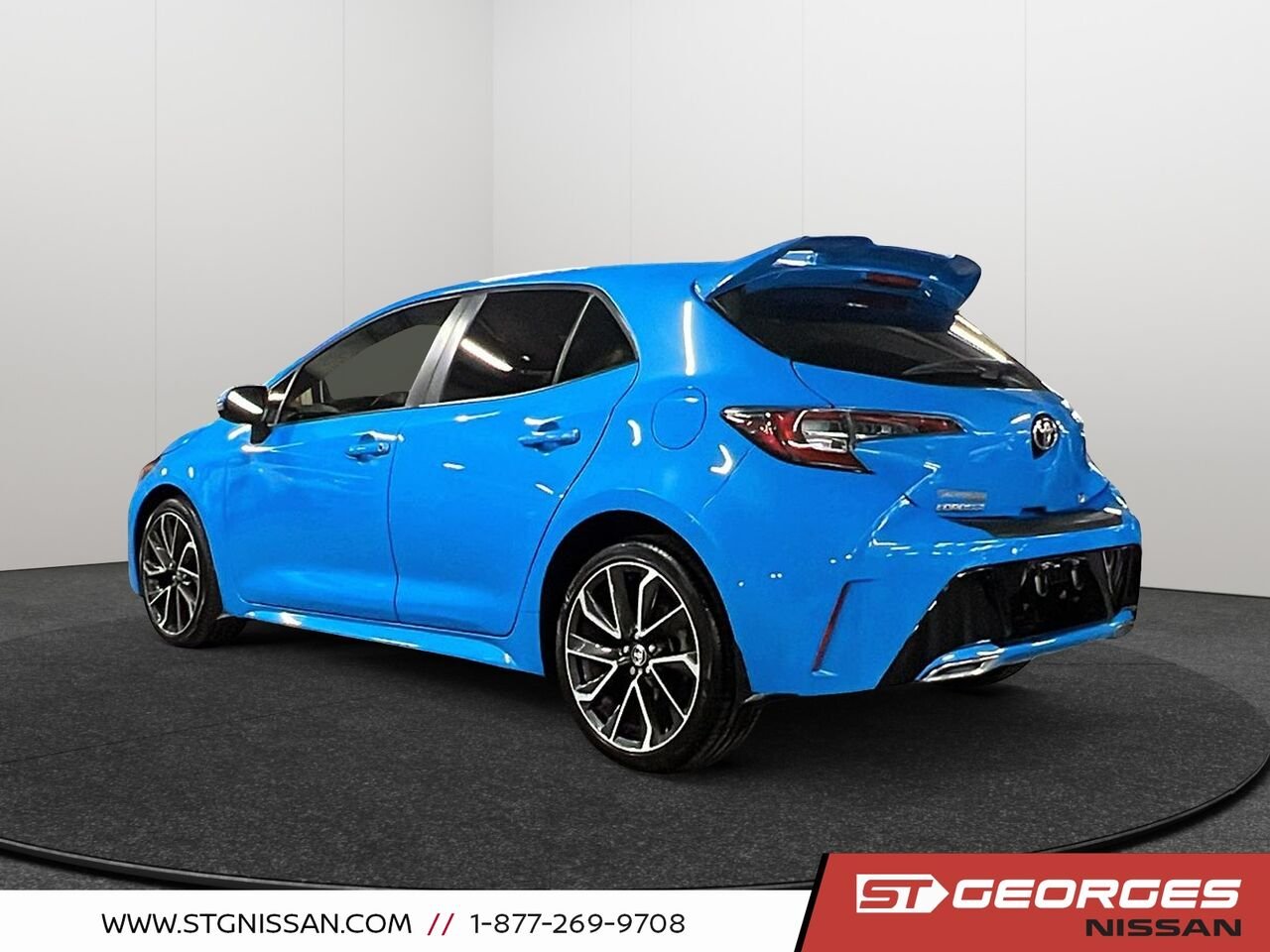 Toyota Corolla à hayon 2021 Bleu Saint-Georges - photo #3