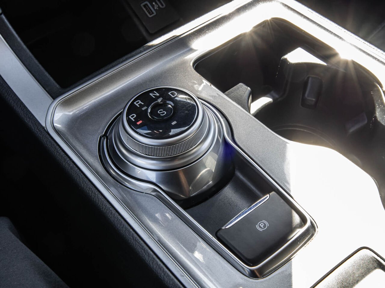 2024 Ford Edge Black Sainte-Julienne - photo #26