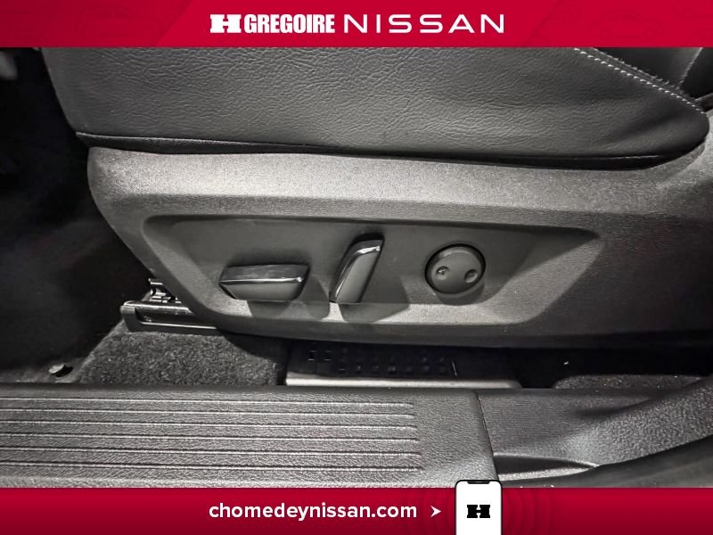 2024 Nissan Rogue White Saint-Eustache - photo #16