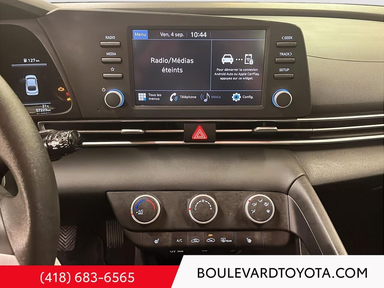 Hyundai Elantra 100374A-18 | ESSENTIAL BM, MANUELLE 2022 Rouge Québec - photo #11