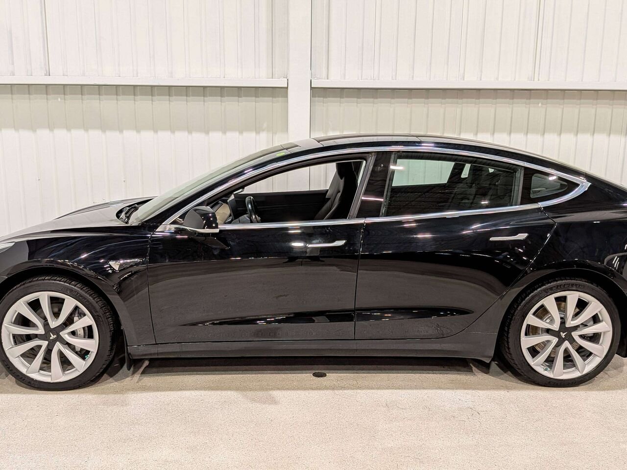 2018 Tesla Model 3 Model 3, Long range, Caméra 360, Navigation, Cuir Black Val-David - photo #4