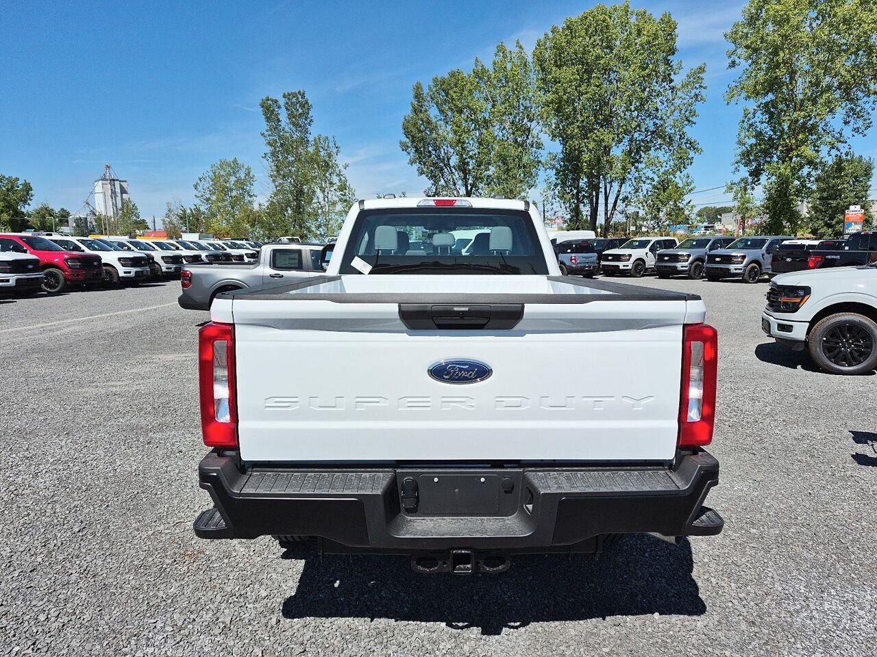 2026 Ford Super Duty F-250 SRW Oxford White Saint-Jérôme - photo #4