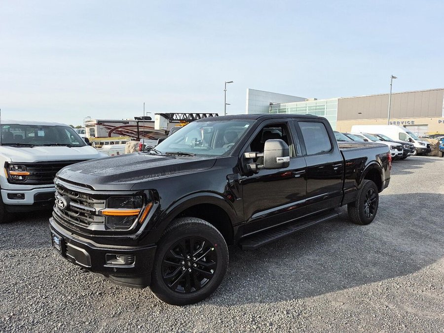 Ford F-150 XLT 2026 Noir agate métallisé
