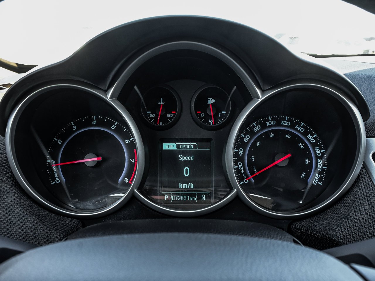 2014 Chevrolet Cruze 4dr Sdn 1LT Beige Sherwood Park - photo #21