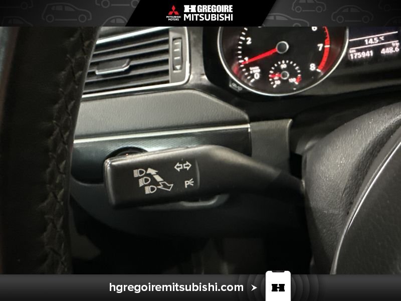2017 Volkswagen Jetta Black Blainville - photo #17