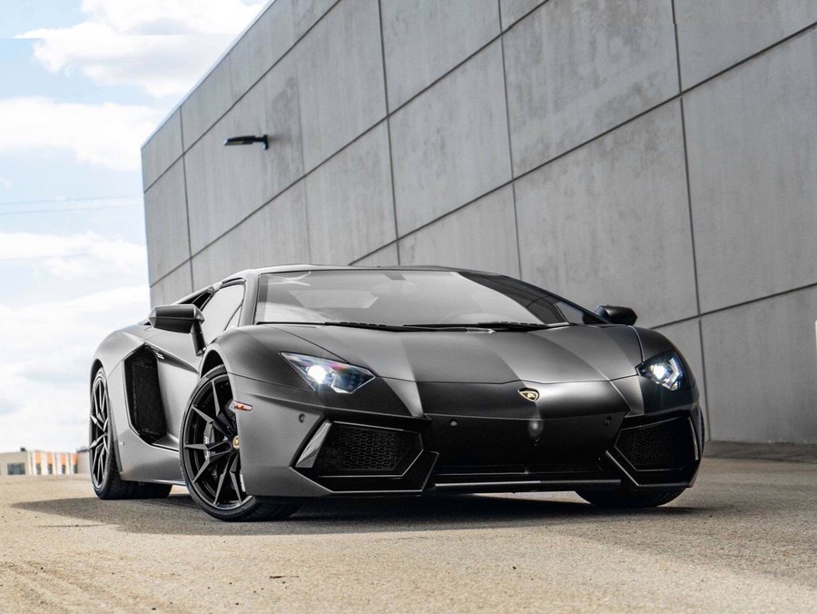 2016 Lamborghini Aventador 2016 Black