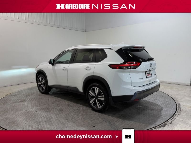 2024 Nissan Rogue White Laval - photo #5