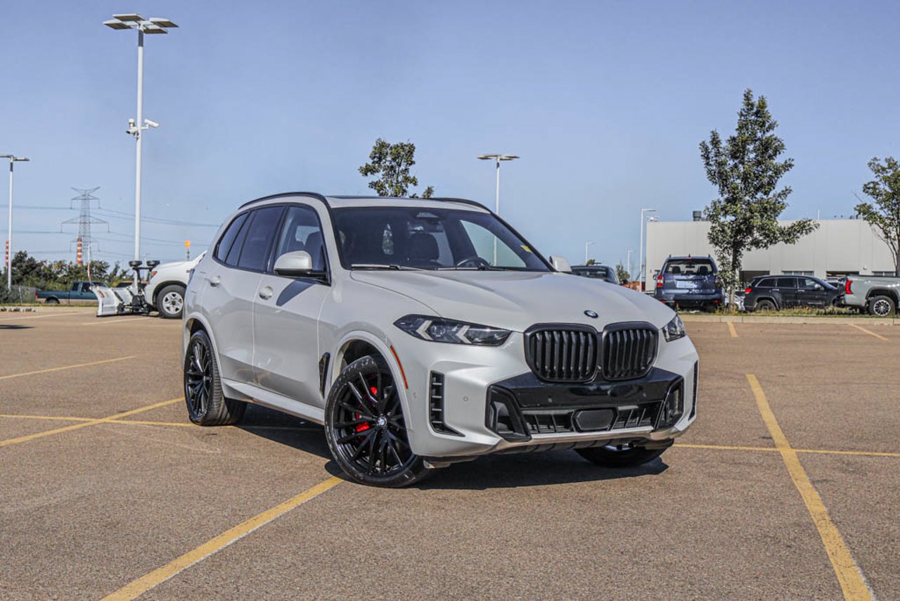 2024 BMW X5 xDrive40i Sports Activity Vehicle White Sherwood Park - photo #1