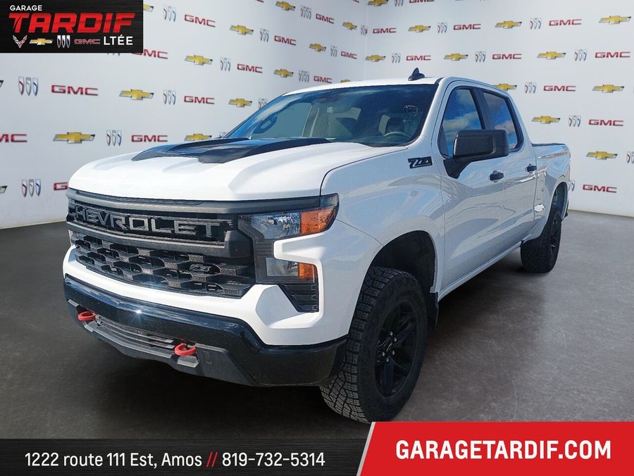 CHEVROLET Silverado 1500 4WD Crew Cab CUSTOM TRAILBOSS 2024 Blanc