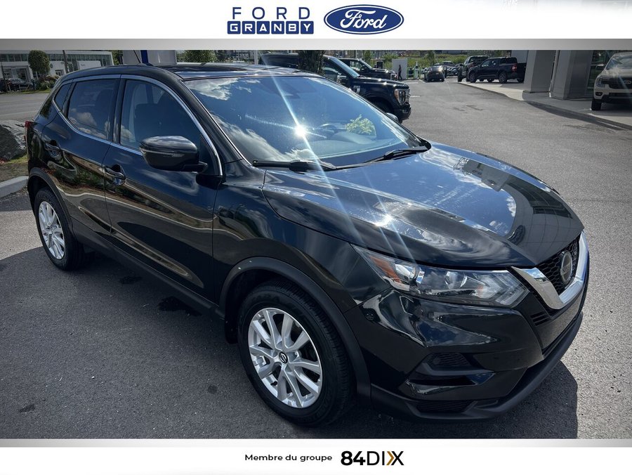 2020 Nissan Qashqai Black