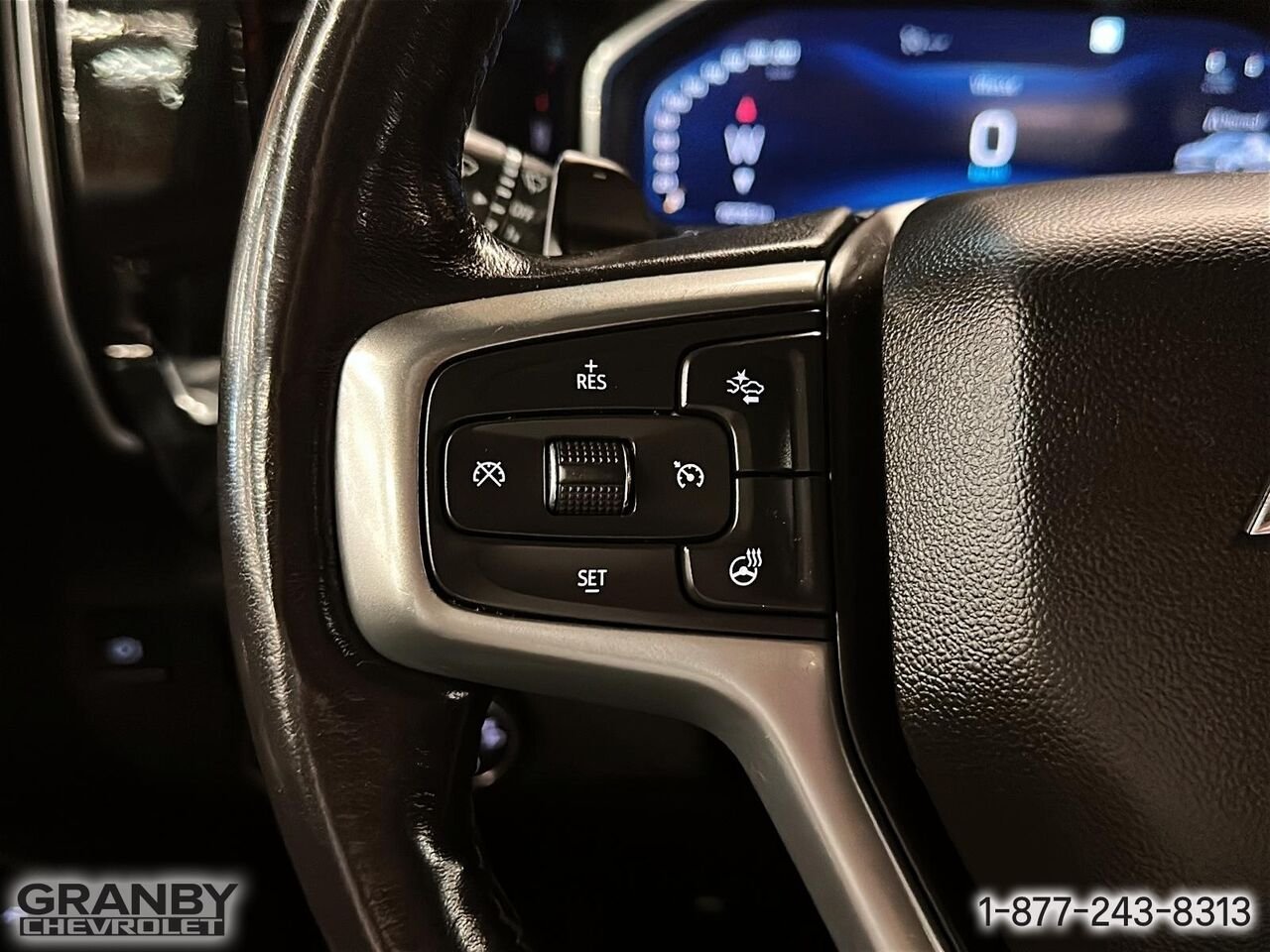 Chevrolet Silverado 1500 RST crewcab diesel boite 6.6 | G3547 2022 Blanc Granby - photo #21