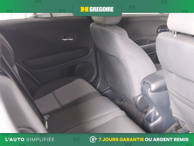 2021 Honda HR-V White Blainville - photo #26