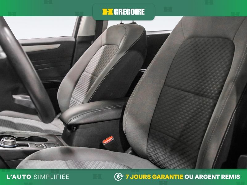2021 Ford Escape Black Blainville - photo #13
