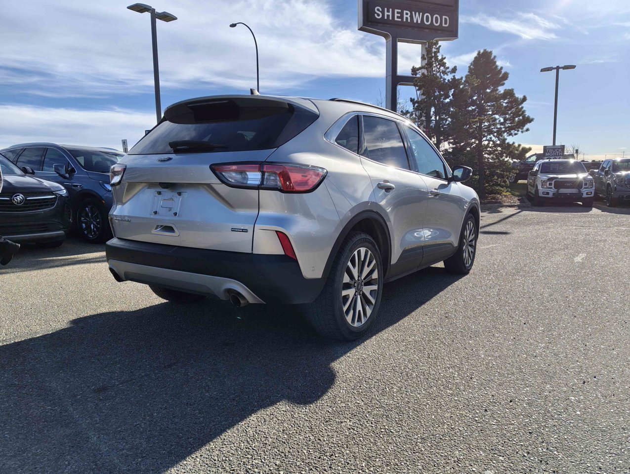 2020 Ford Escape Titanium Hybrid AWD Grey Sherwood Park - photo #5