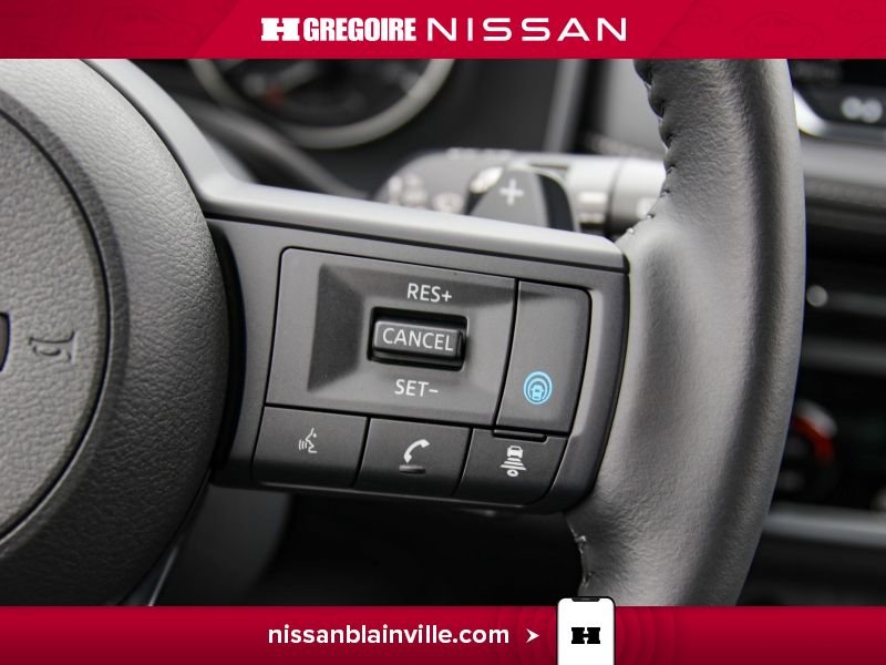2024 Nissan Rogue White Laval - photo #19