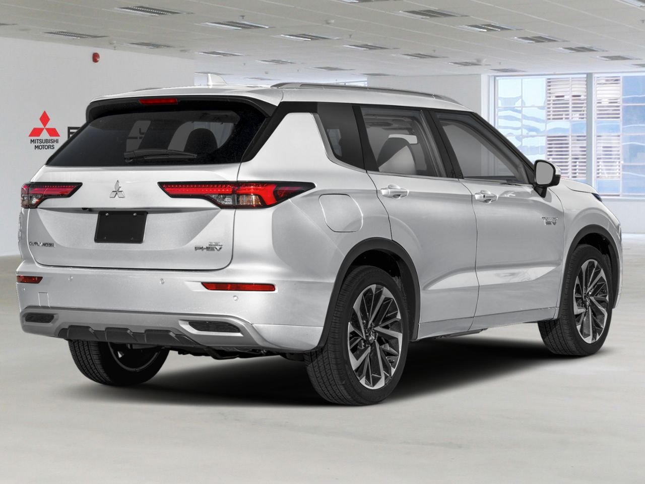 MITSUBISHI Outlander PHEV 2026 Argent sterling Gatineau - photo #2