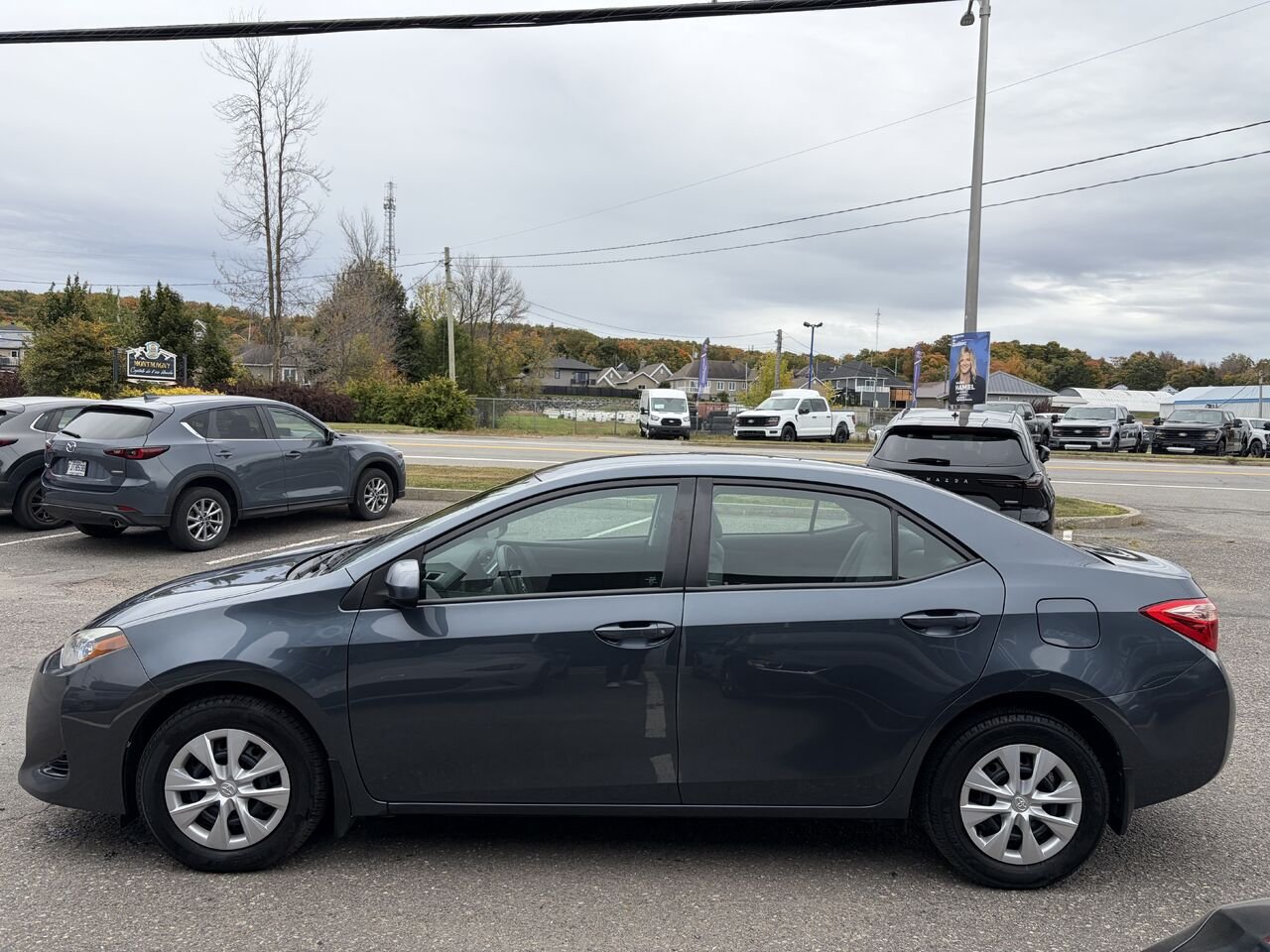 2017 Toyota Corolla CE berline 4 portes CVT Grey Montmagny - photo #7