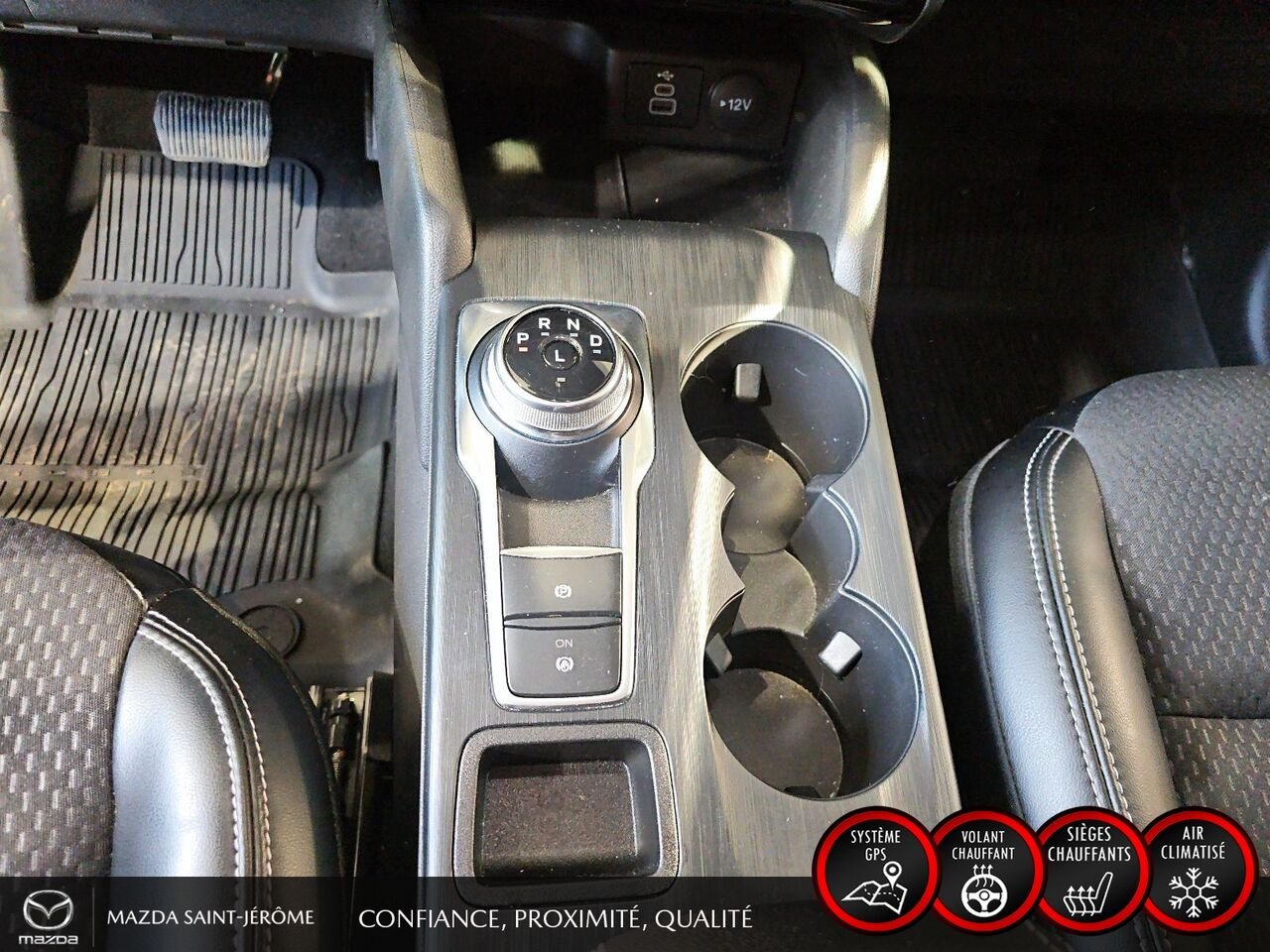 2024 Ford Escape Black Sainte-Agathe-des-Monts - photo #18