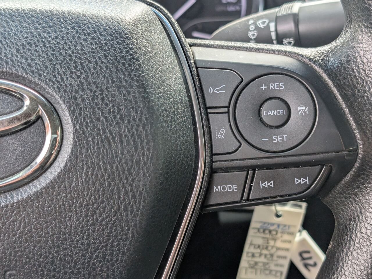 2018 Toyota Camry 4T1B11HK2JU121622 White Sherbrooke - photo #13