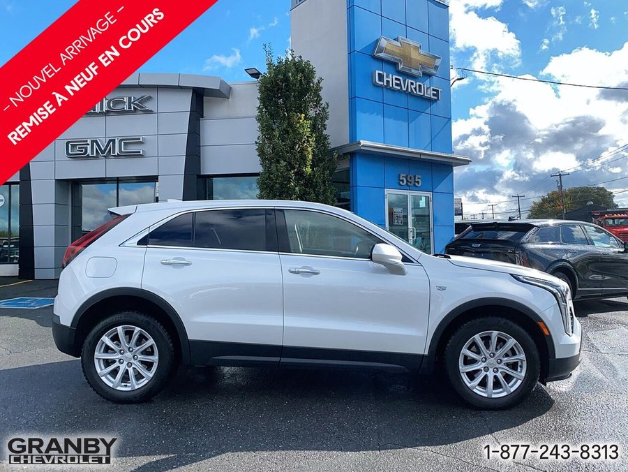 2021 Cadillac XT4 TI 4 portes de luxe White