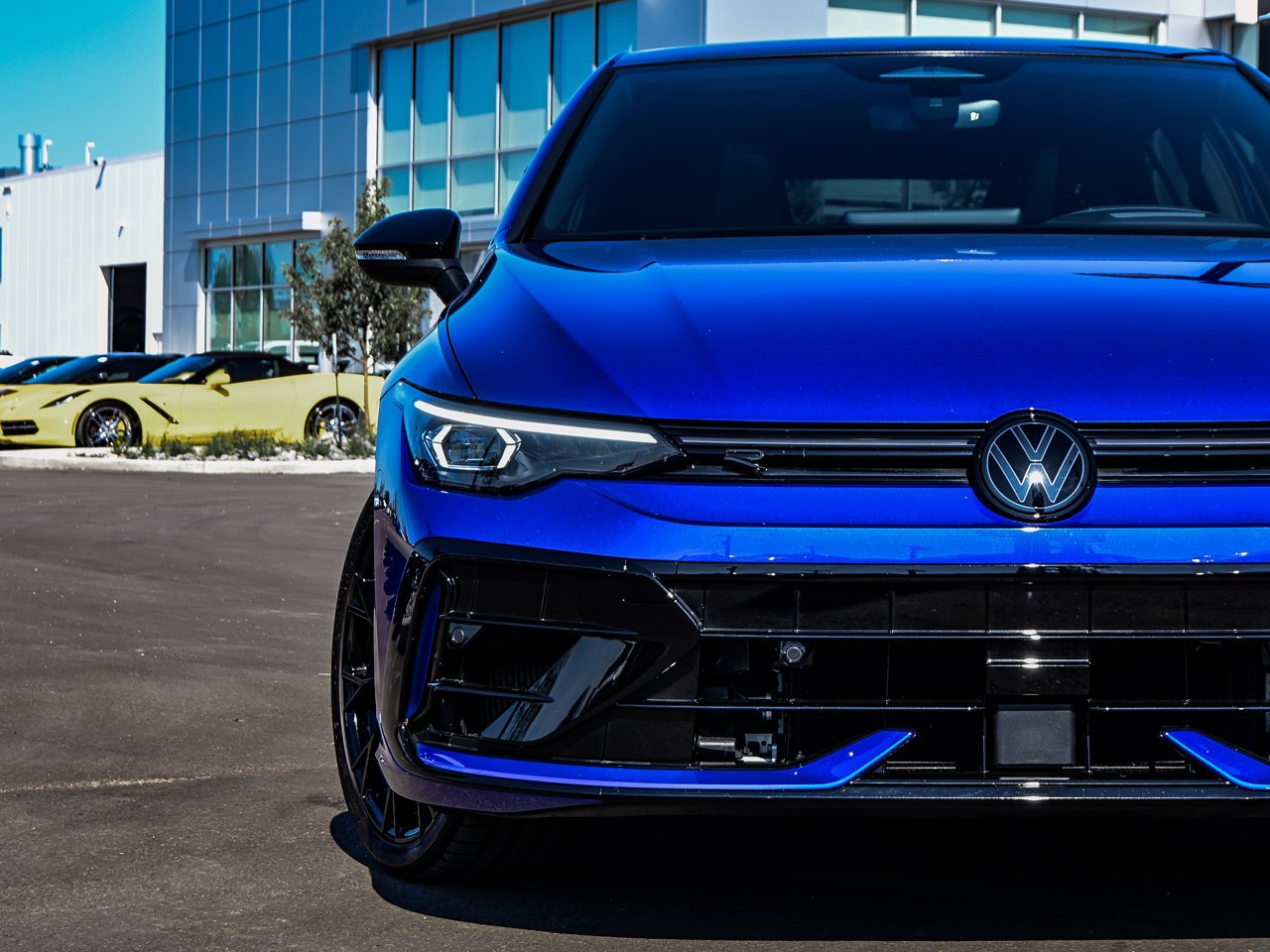 2026 Volkswagen Golf R Black Edition DSG Blue Sherwood Park - photo #4