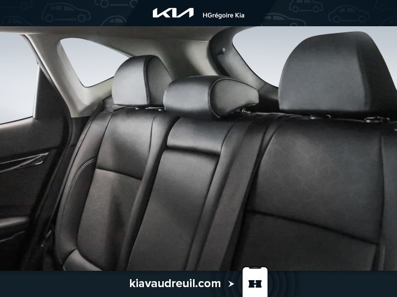 2025 Kia Seltos White Laval - photo #12