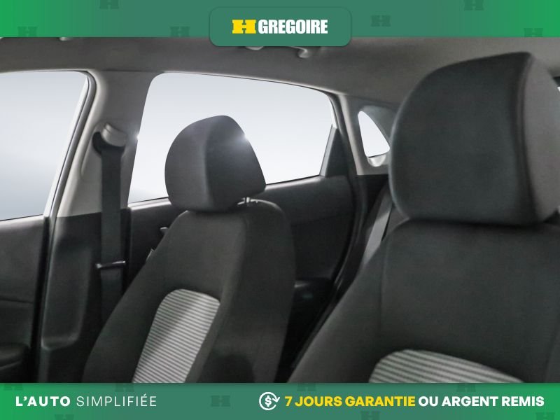2019 Hyundai Kona White Blainville - photo #11