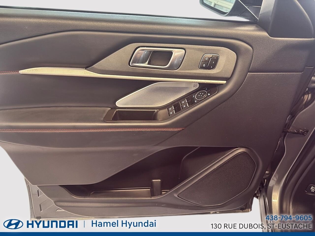 2025 Ford Explorer Grey Saint-Eustache - photo #9