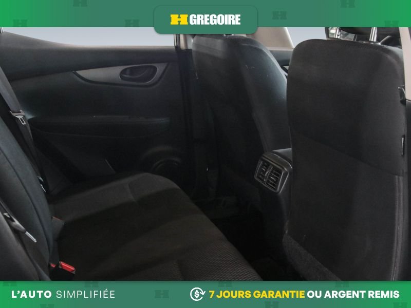 2019 Nissan Qashqai White Blainville - photo #26