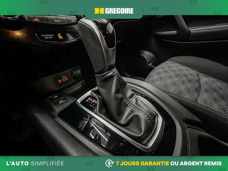 Nissan Qashqai 824296 | SV TOIT OUVRANT AWD carplay A PARTIR DE 2.99% 2023 Rouge Laval - photo #24