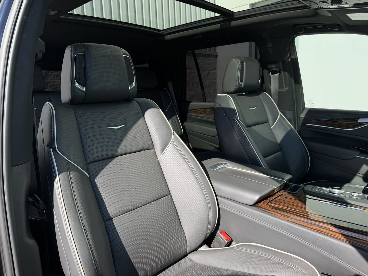 Cadillac Escalade PREMIUM LUXURY 4X4 FINANCEMENT À PARTIR 3.99% 2023 Noir Laval - photo #12