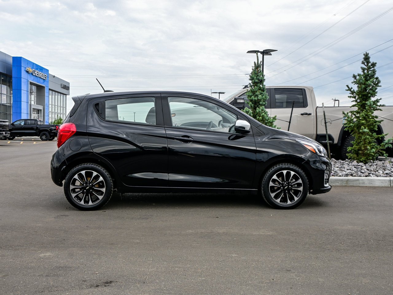 2022 Chevrolet Spark 4dr HB CVT 1LT Black Sherwood Park - photo #14