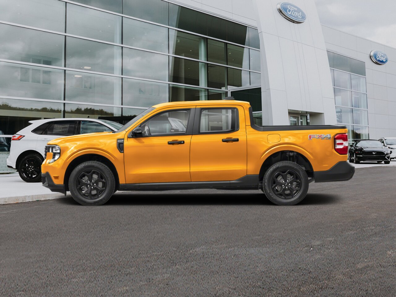 2026 Ford Maverick Orange Fury Metallic Tri-Coat Saint-Eustache - photo #2