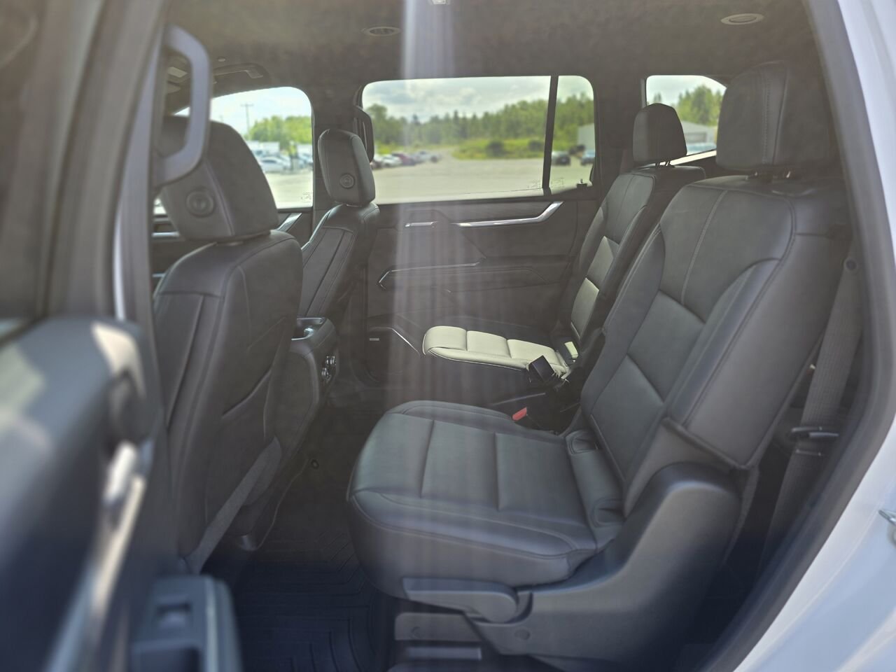 2024 GMC Acadia Elevation White Rouyn-Noranda - photo #18