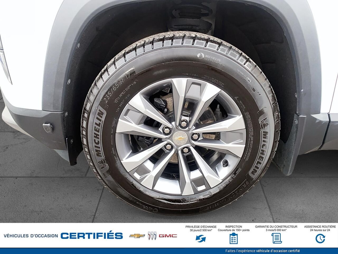 2026 CHEVROLET EQUINOX LT 4 portes à transmission intégrale avec 2LT White Montmagny - photo #6