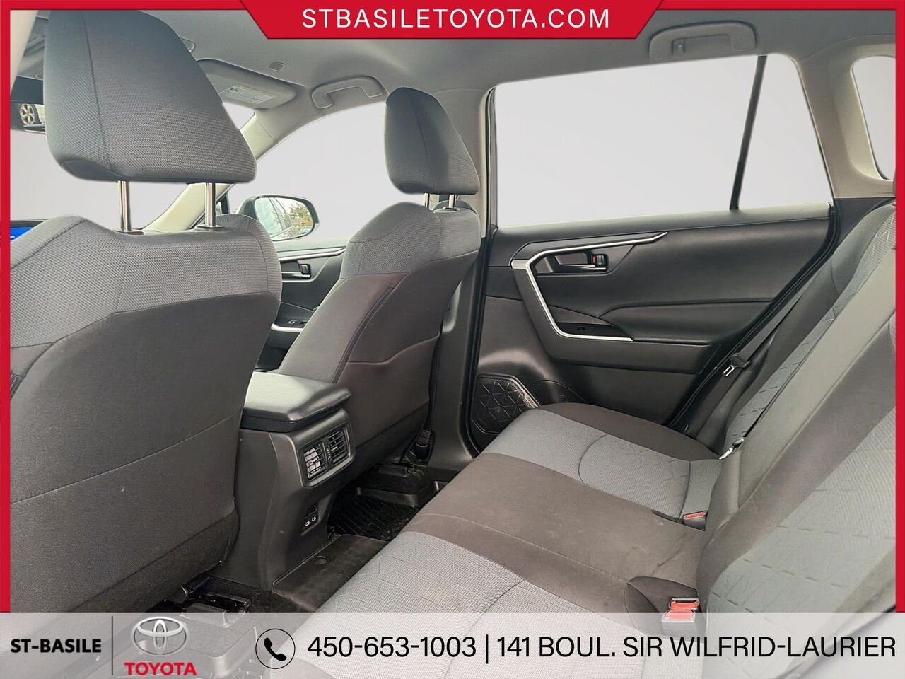 TOYOTA RAV4 2025 Gris Saint-Basile-le-Grand - photo #11