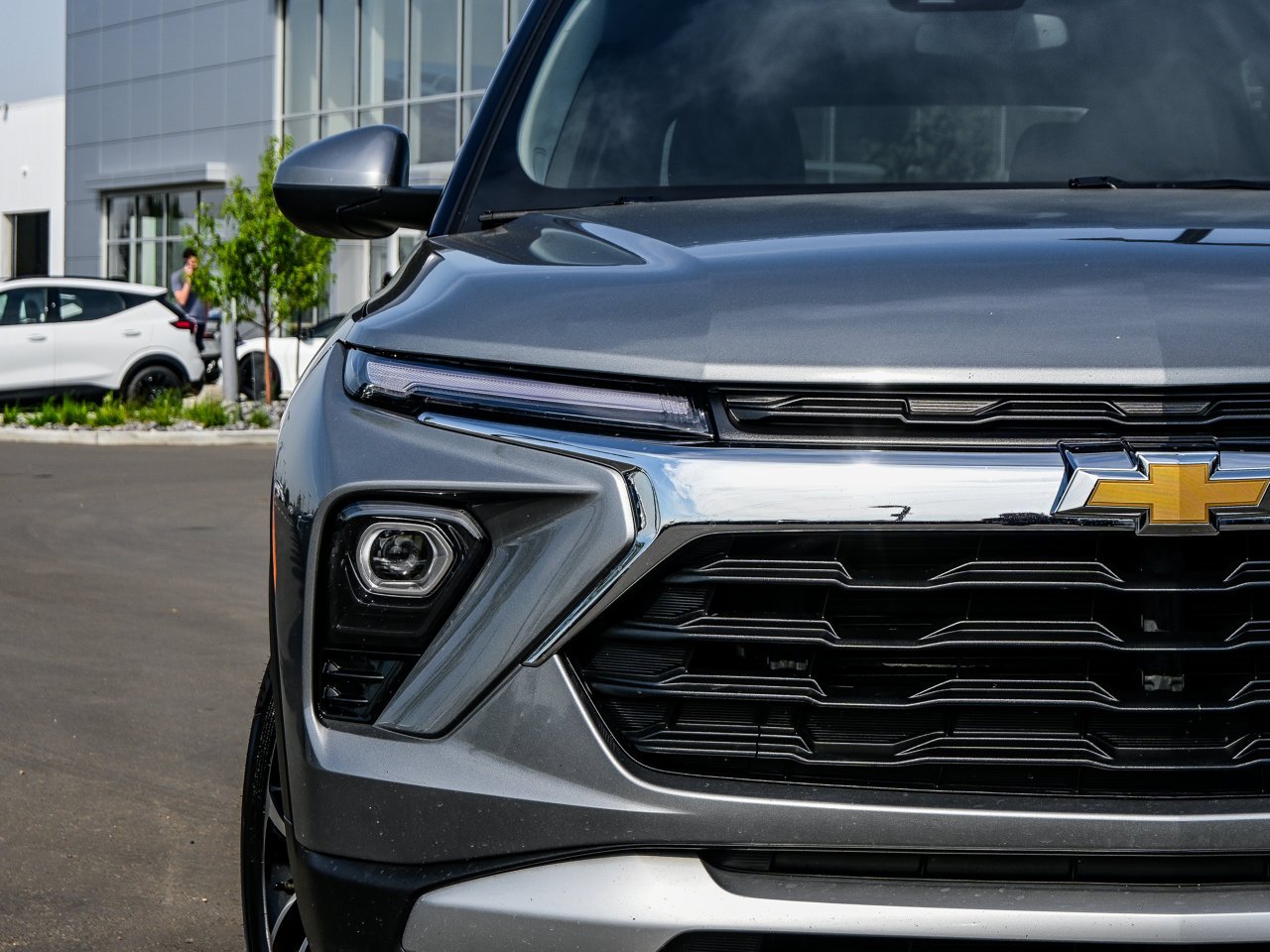 2025 Chevrolet Trailblazer AWD 4dr LT Grey Sherwood Park - photo #4