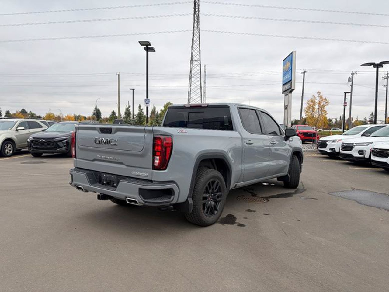 2024 GMC Sierra 1500 4WD Crew Cab 147 Elevation Grey Sherwood Park - photo #4