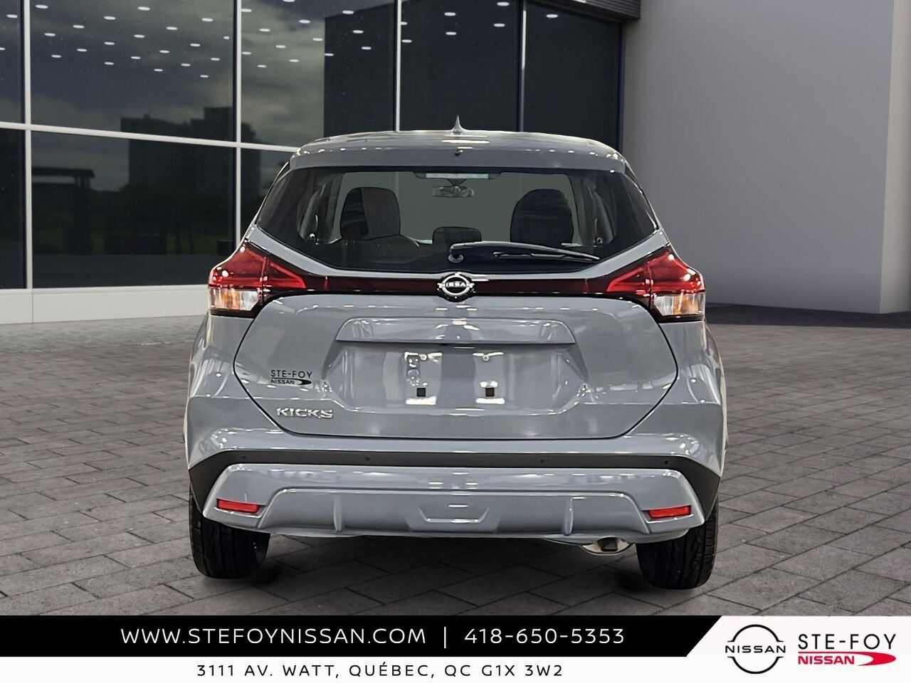 Nissan KICKS PLAY S TA 2025 Gris Ste-Foy - photo #4