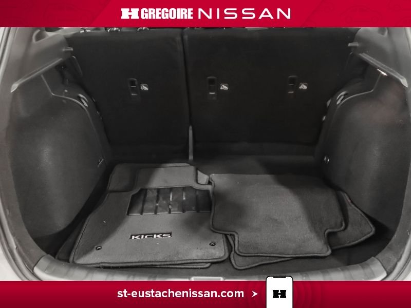 Nissan Kicks 2024 Gris Saint-Eustache - photo #26