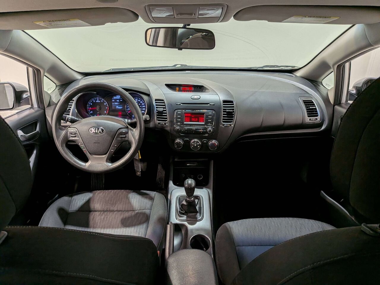 2015 Kia Forte 4dr Sdn Auto LX+ Winter Edition Silver Val-David - photo #8