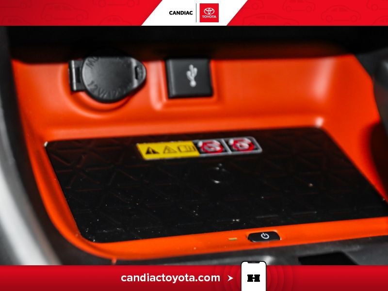 2022 Toyota Rav 4 Green Saint-Eustache - photo #26