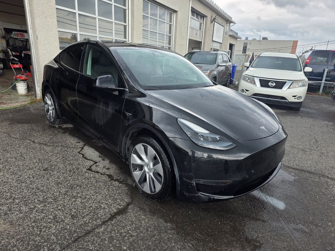 Tesla Model Y 2023 Argent Longueuil, - photo #7