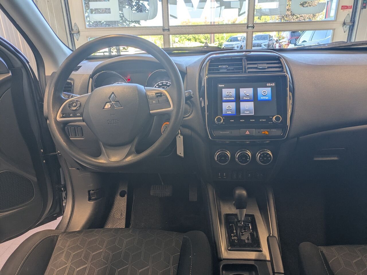 2022 Mitsubishi RVR Grey Gatineau - photo #12