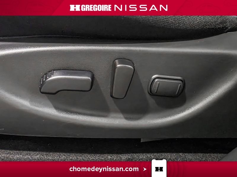 2023 Nissan Leaf Blue Saint-Eustache - photo #17