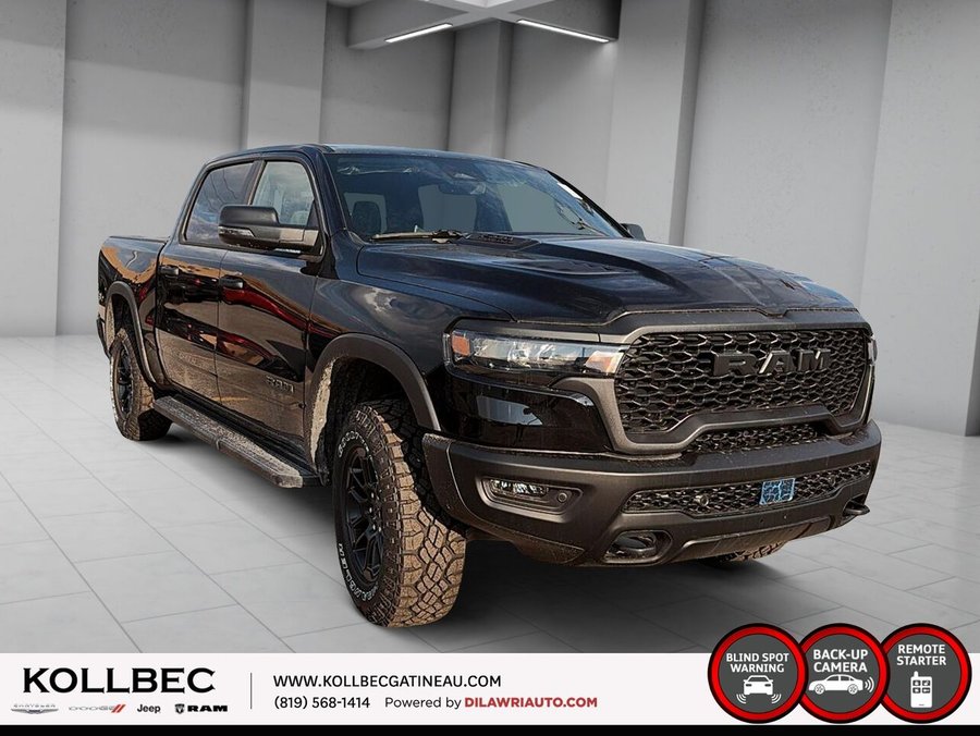 RAM 1500 Rebel cabine d'équipe 4x4 caisse de 5 pi 7 po 2026 Couche nacrée cristal noir étincelant
