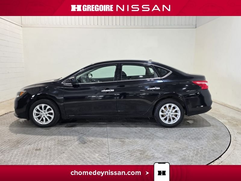 2016 Nissan Sentra SV * Mag * Toit * Bluetooth * Bancs Chauffants Black
