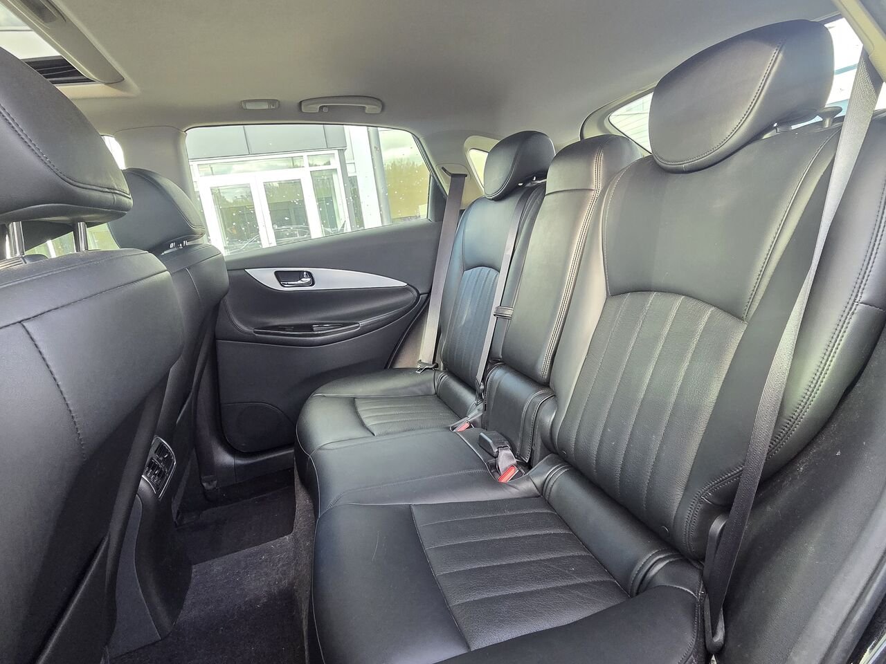 INFINITI QX50 2017 Noir Granby - photo #12